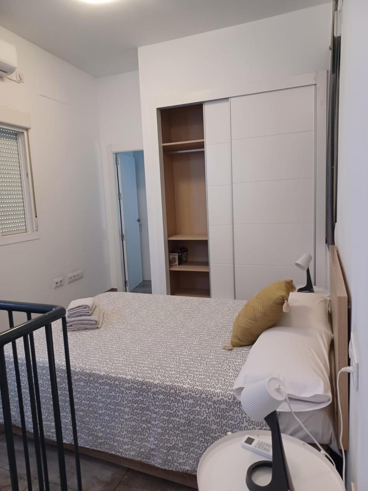 Apartamento En El Casco Antiguo En Plena Alameda Sevilha Exterior foto